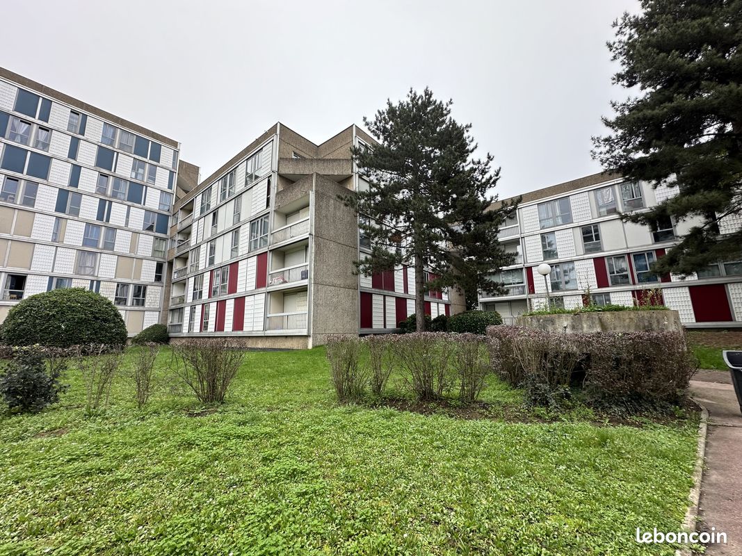 Appartement 2 pièces 47 m² · à Saint-Denis · 47 m² · 138 000 €