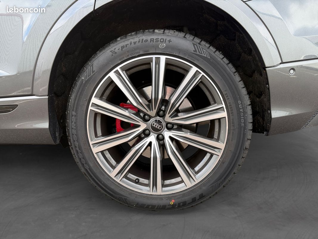 AUDI Q8 60 TFSI-E Compétition TIPTRONIC 462Ch Garantie 12 mois (image 18)