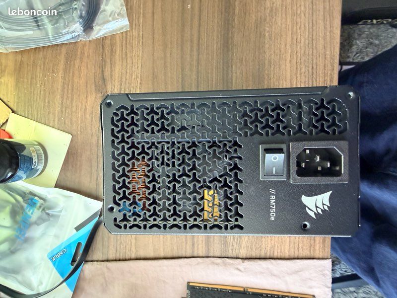 Alimentation Corsair RM750E (image 4)