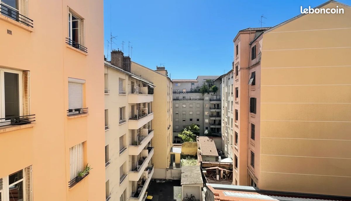 Appartement 3 pièces 75 m² · à Lyon · 75 m² · 670 €/mois
