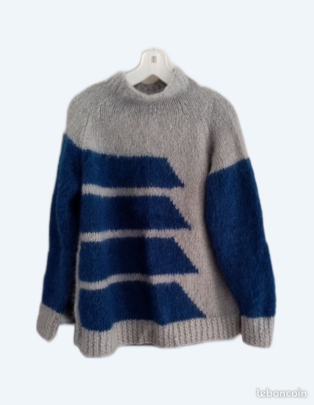 Pull Homme Tricoté Main En Soie Mohair Bleu Vif - Marque One A - Neuf Avec étiquettes - Taille M