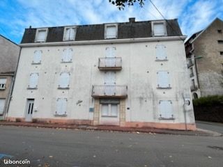 Maison 15 pièces 560 m² · à Bourbonne-les-Bains · 560 m² · 350 000 €