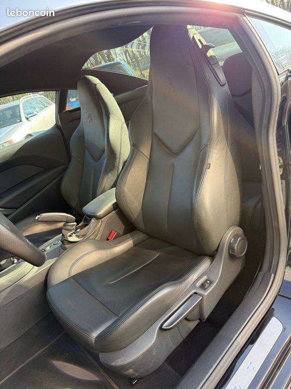 Peugeot Rcz thp 200 (image 4)