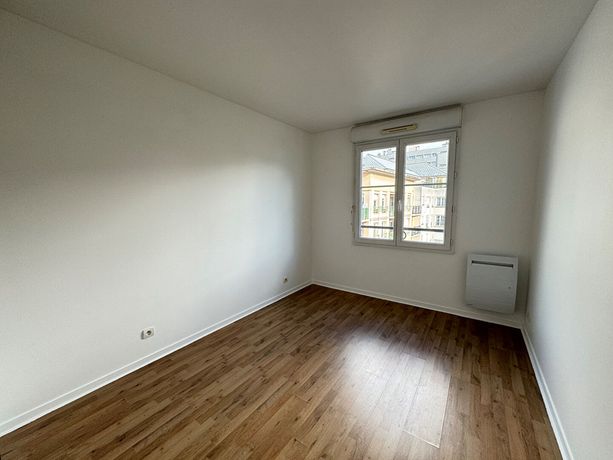 Appartement a louer suresnes - 4 pièce(s) - 95 m2 - Surfyn