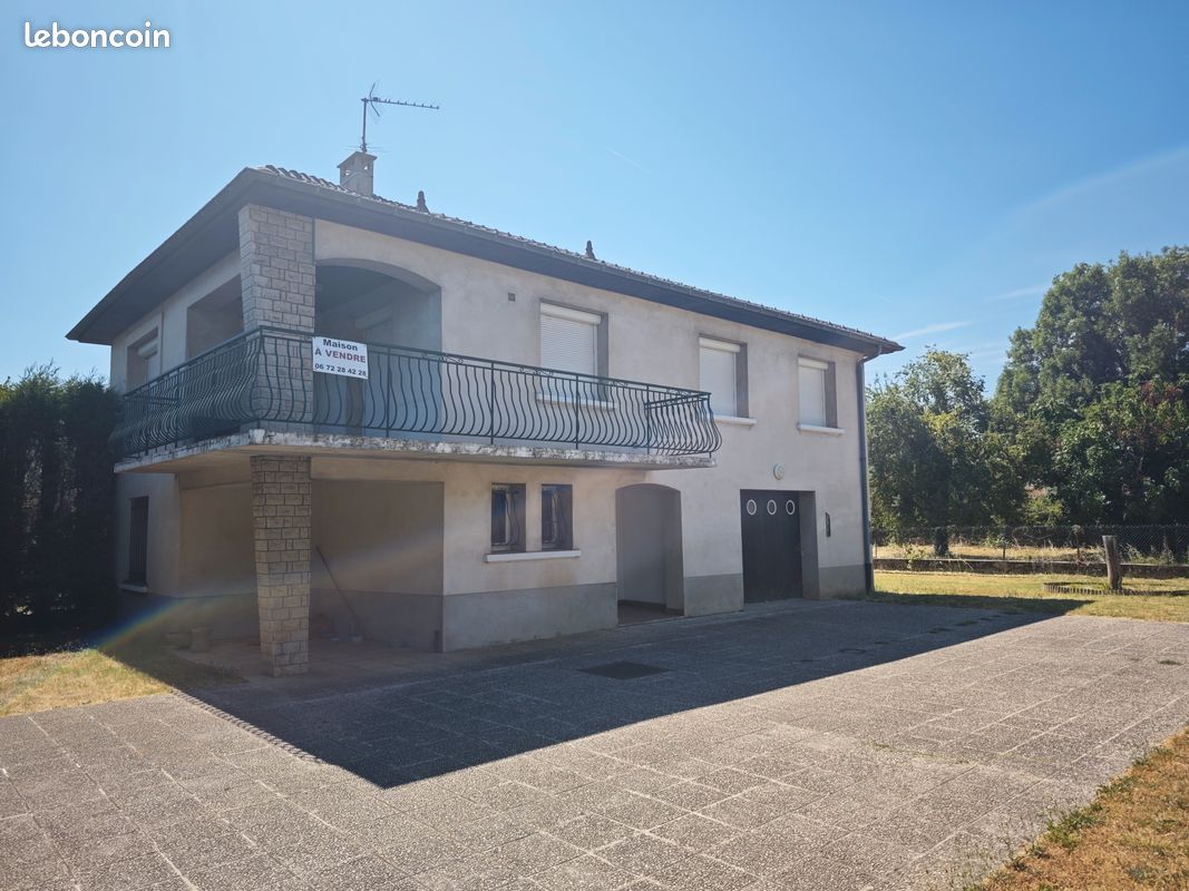 Maison 5 pièces 100 m² · à Saint-Vallier · 100 m² · 260 000 €