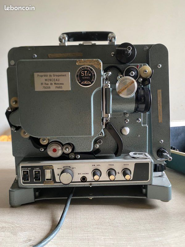Projecteur Eiki Super Slot-load 2 16mm - Sonore, Zoom 30-70mm, Testé, Vintage