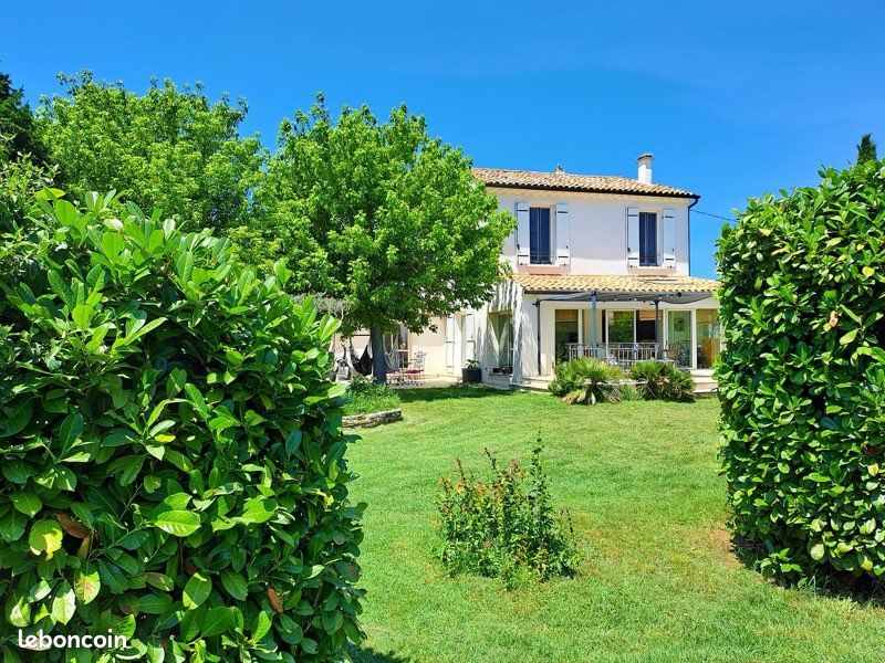 Location villa à la campagne (image 1)
