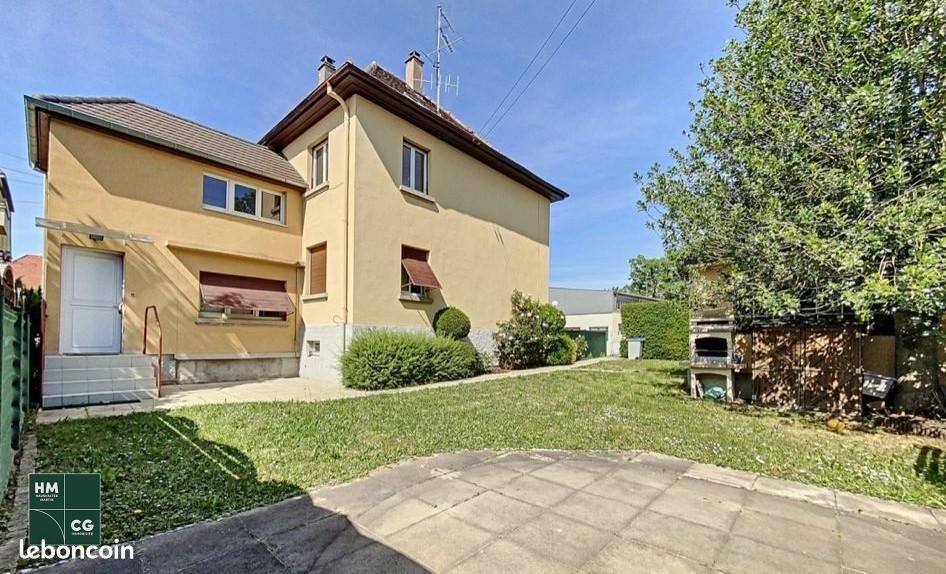 Appartement 5 pièces 104 m² · à Geispolsheim · 104 m² · 1 048 €