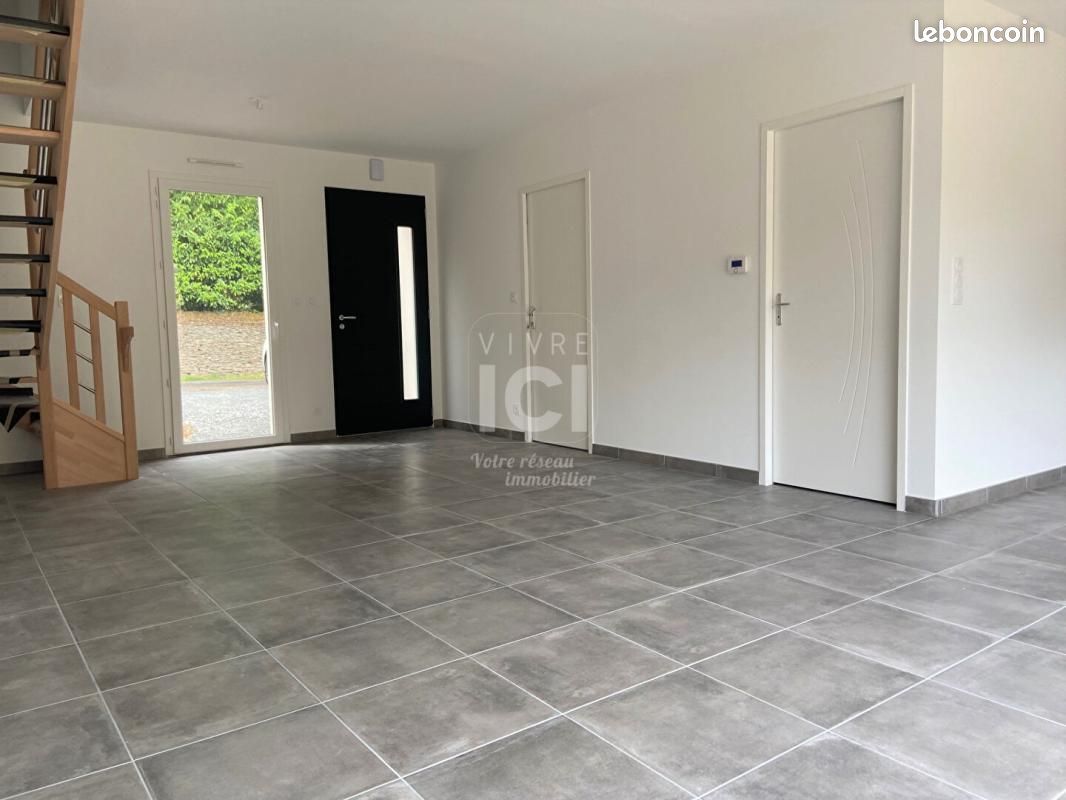 Maison 5 pièces 90 m² · à Mauves-sur-Loire · 90 m² · 943 €/mois