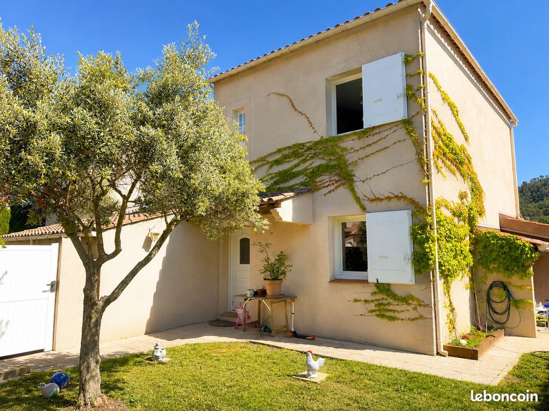 Maison 5 pièces 108 m² · à Aubagne · 108 m² · 450 000 €