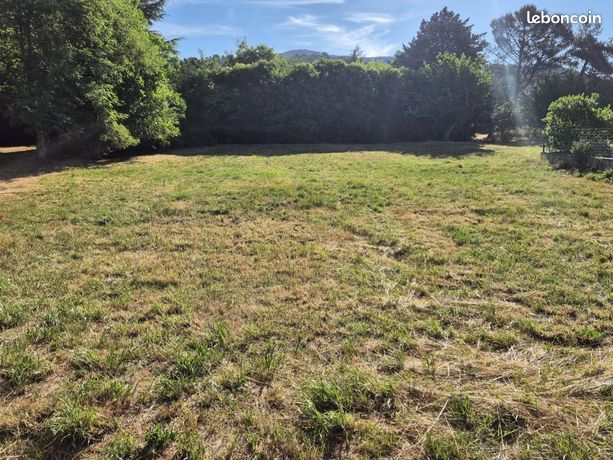 Terrain 1 029 m² Laval Pradel