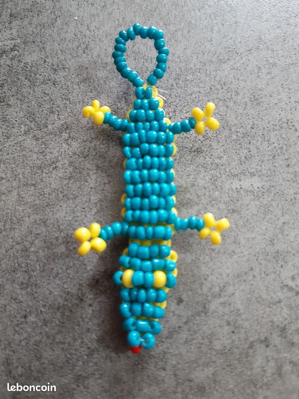 Crocodile en perles (image 1)