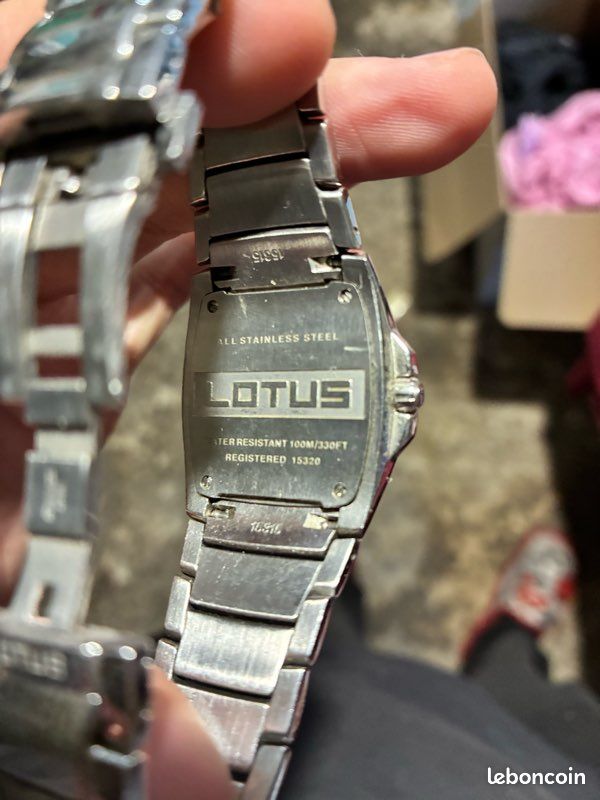 Montre Lotus (image 2)