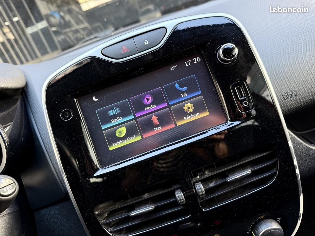 Renault Clio Tce 90cv Gtline Driving Eco2 *Crit'Air 1 *128000Km*Moteur à Chaine*Véhicule Sous Gar... (image 21)