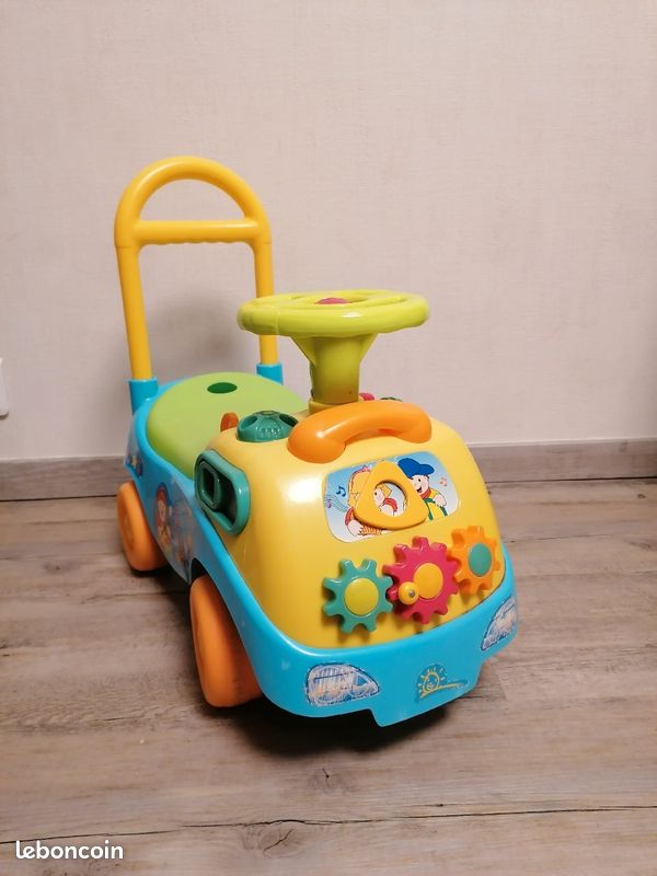 Voiture porteur pousseur électronique (image 1)