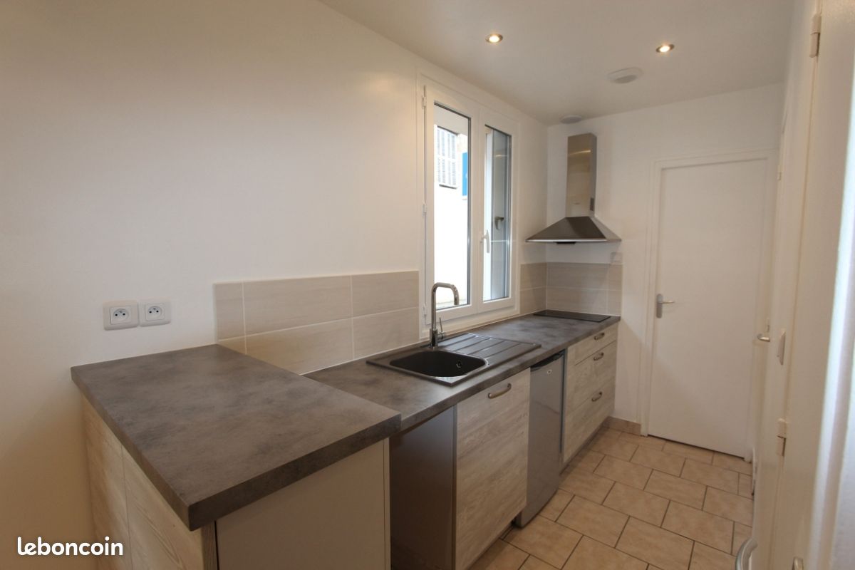 Appartement 2 pièces 27 m² · à Darnétal · 27 m² · 370 €