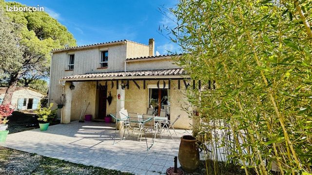 Maison 5 pièces 140 m²