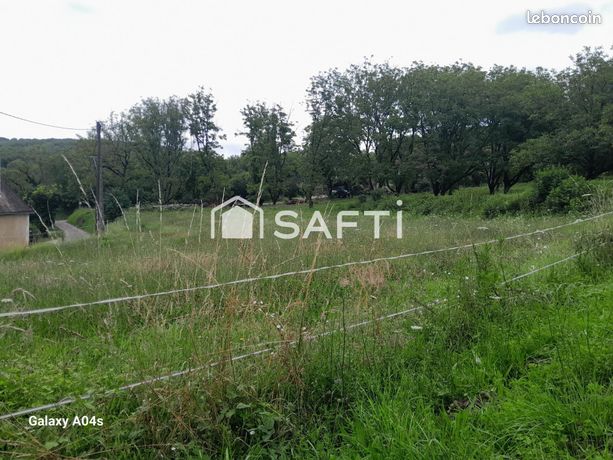 Terrain 1920 m² LACAVE