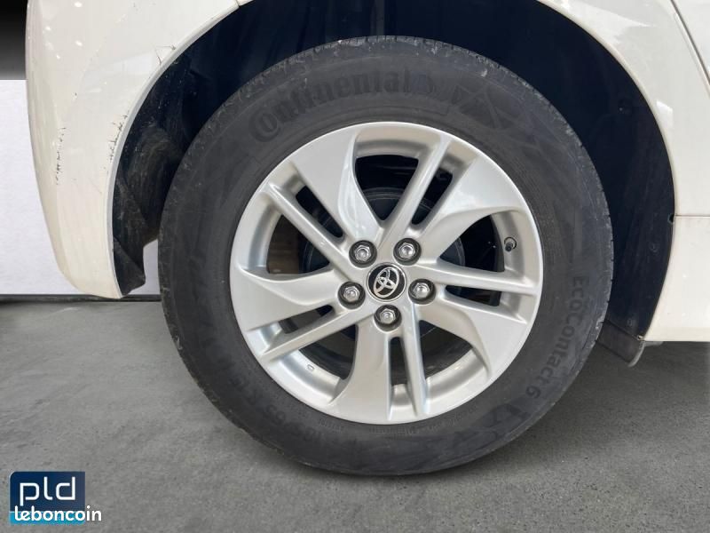 Toyota Yaris 120 VVT-i Dynamic Business 5p MC24 (image 9)