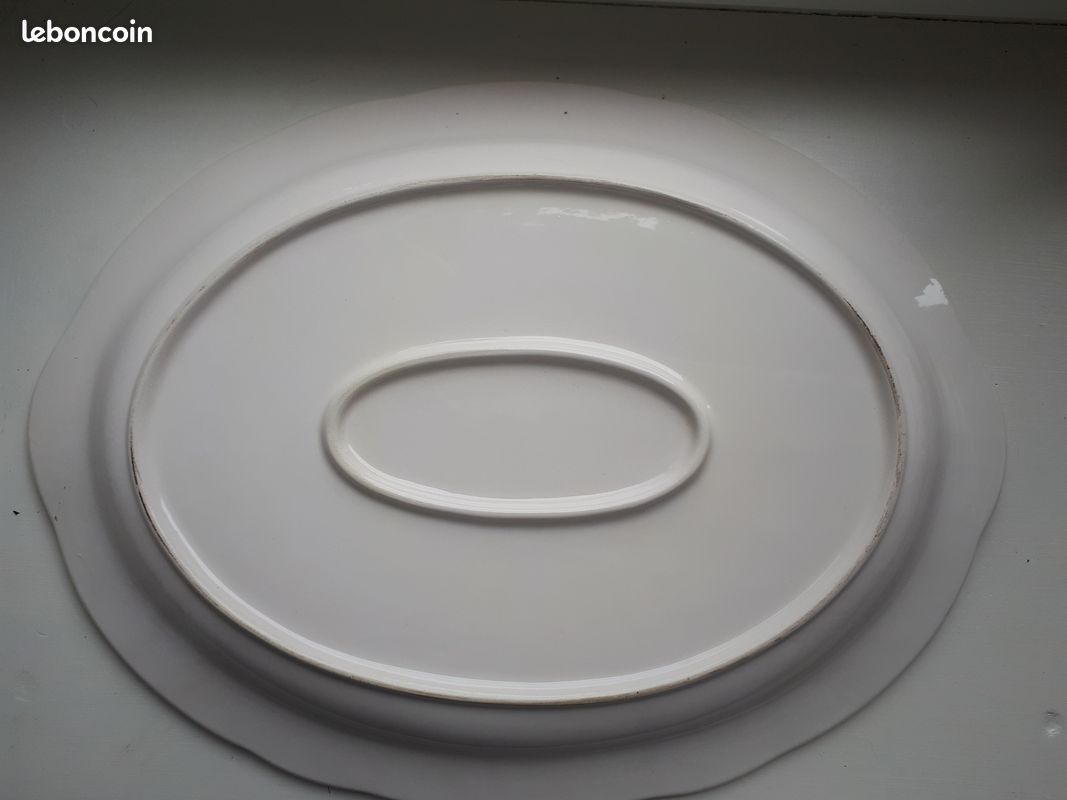 Grand plat à motifs de paons et papillon (image 2)
