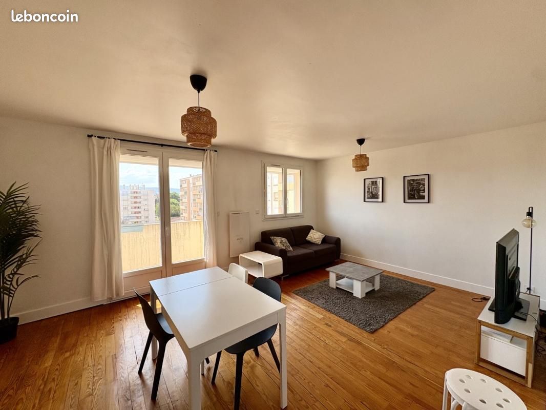 Appartement 4 pièces 61 m² · à Roanne · 61 m² · 640 €