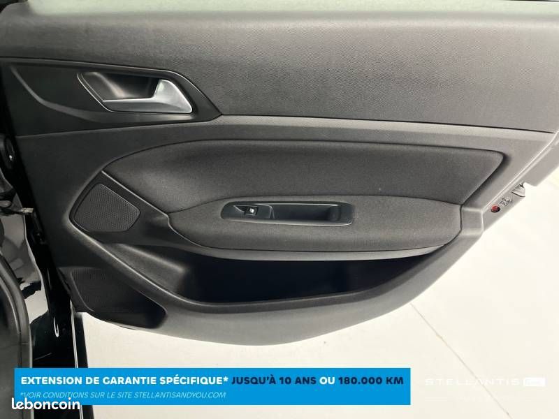 Peugeot 308 PureTech 110ch S&S BVM6 Style (image 34)
