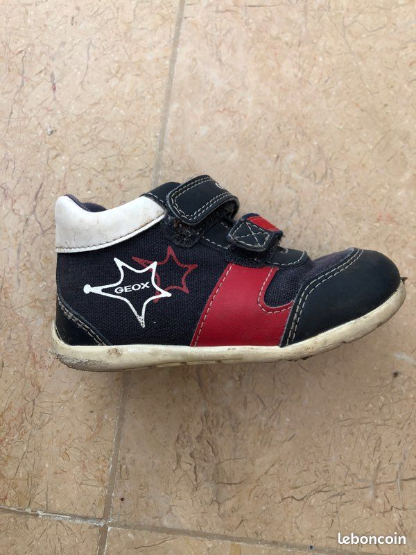 Chaussures bébé Geox taille 21 (image 2)