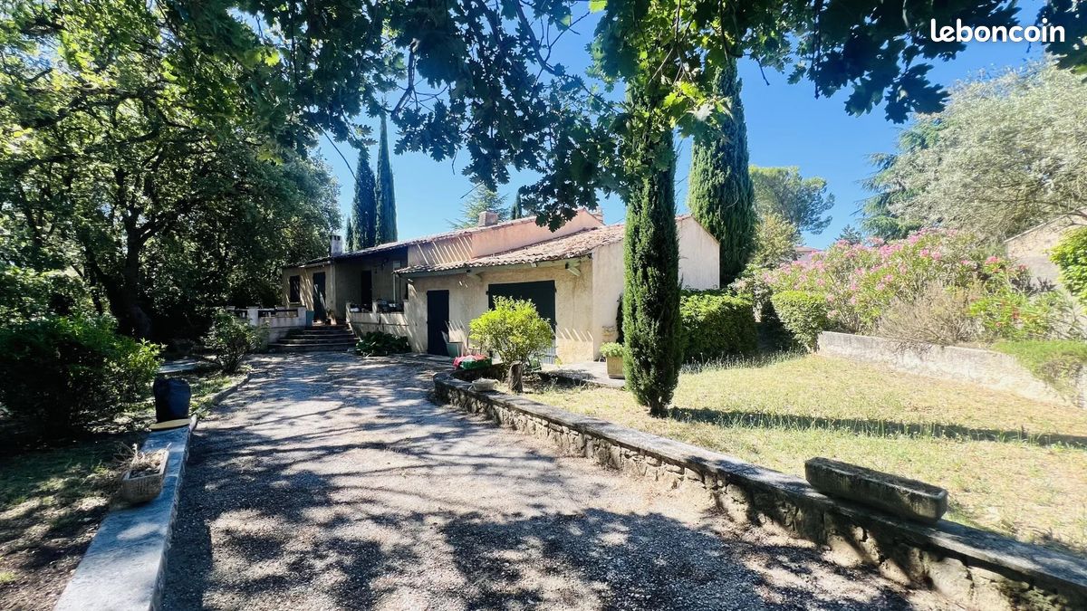 Maison 6 pièces 125 m² · à Venelles · 125 m² · 735 000 €