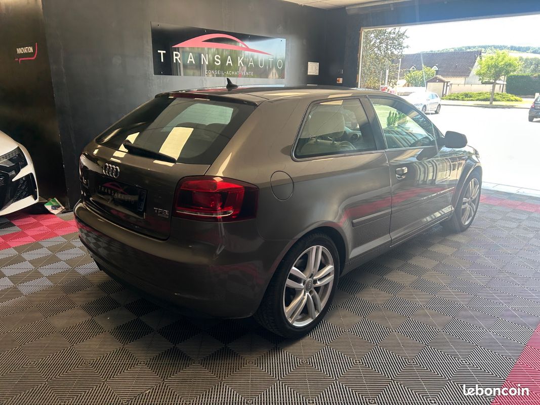 AUDI A3 A3 2.0 TFSI 200 Quattro Ambition Luxe S tronic (image 4)