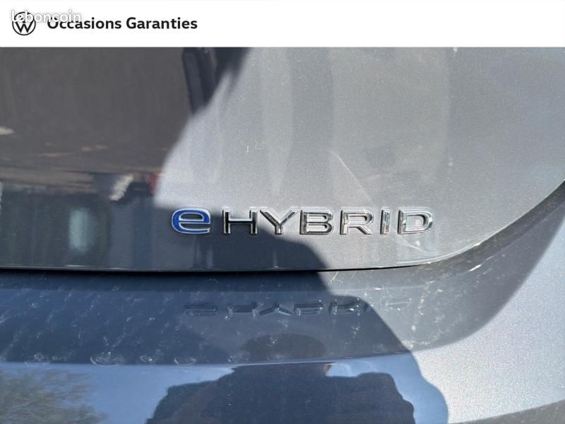 Volkswagen Golf 1.5 eHybrid 204ch VW Edition DSG6 (image 17)