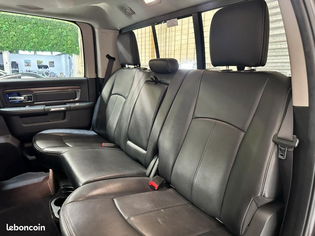 Dodge Ram LARAMI 1500 CrewCab V8 5.7 HEMI 400ch BVA8 GPL (image 10)