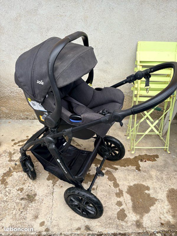 Kinderkraft vs Joie : Quelle poussette choisir pour votre famille ?