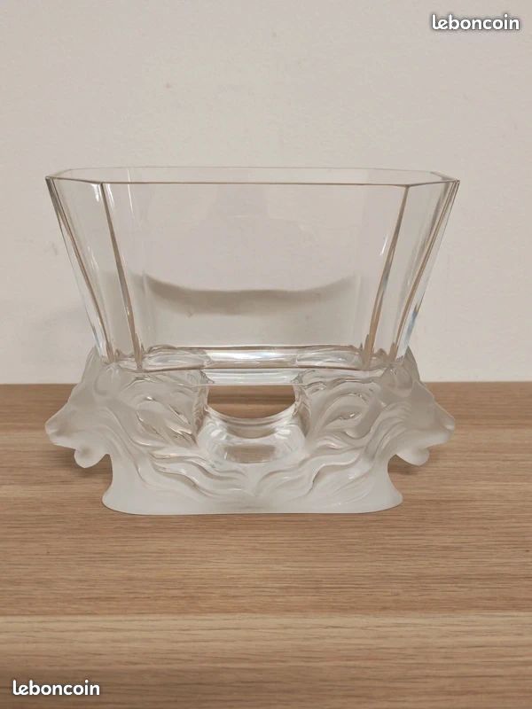 Vase en cristal Lalique modèle Venise (image 3)