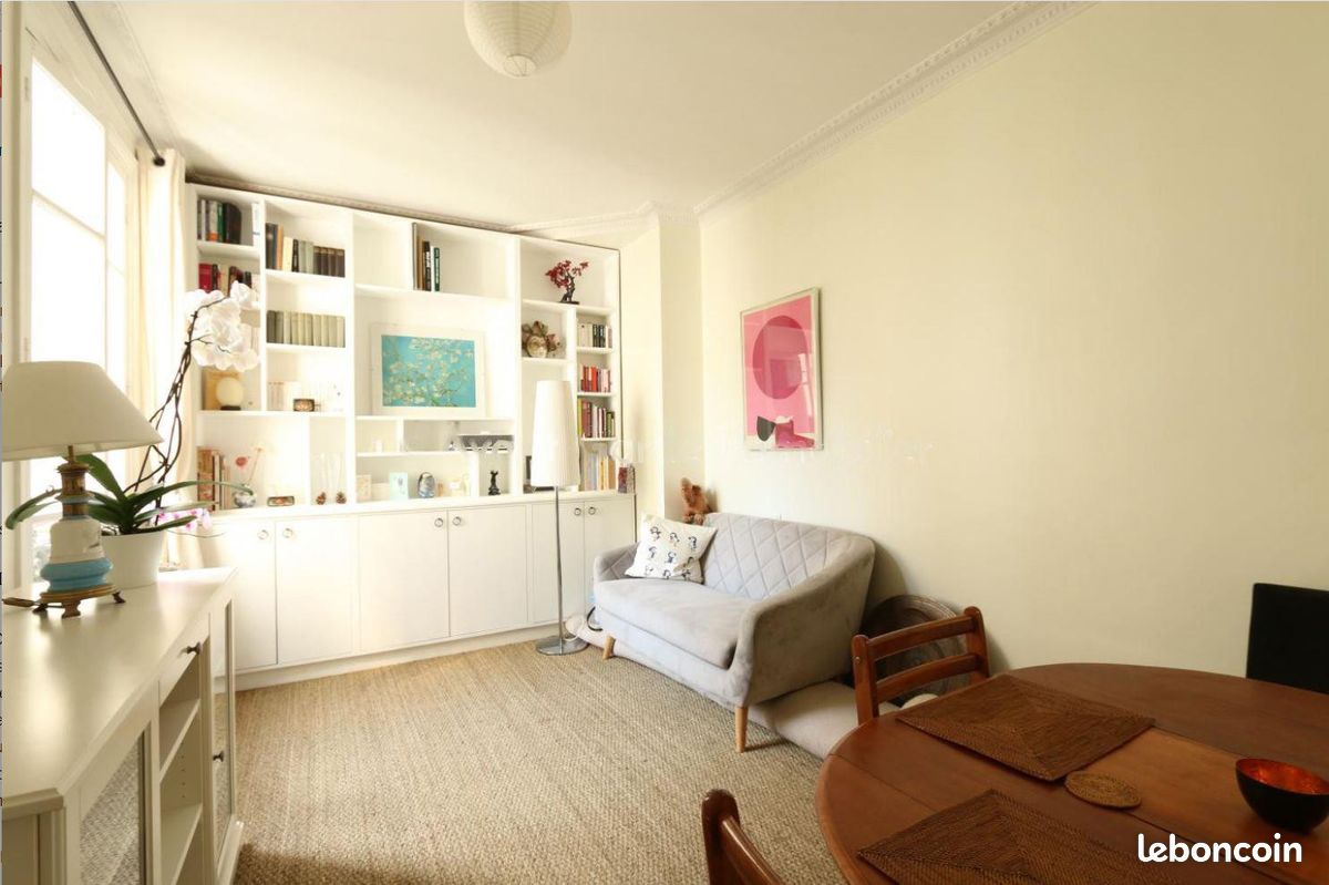 Appartement 2 pièces 42 m² · à Paris · 42 m² · 1 950 €/mois