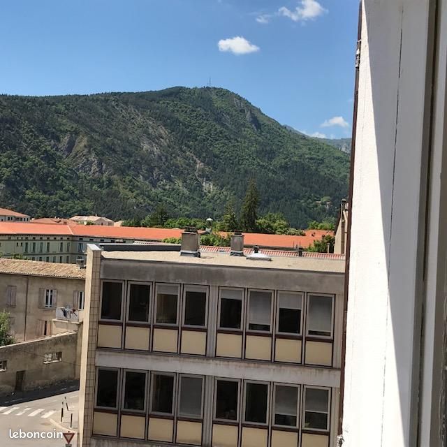 Appartement 1 pièce 29 m² · à Digne-les-Bains · 29 m² · 63 000 €