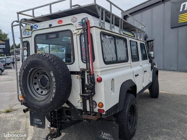 Land Rover Defender 110 TD5 (image 3)