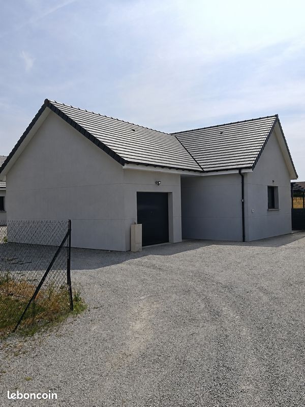 Maison 4 pièces 100 m² · à Vitot · 100 m² · 249 000 €