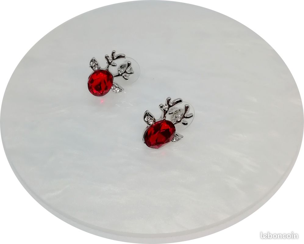 Boucles d'oreilles renne de Noël strass rouge (image 2)