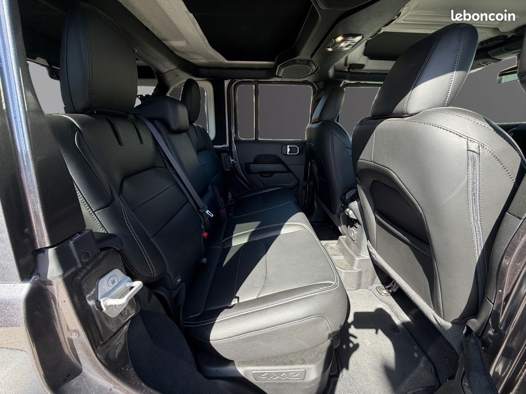 JEEP WRANGLER Unlimited 4xe 2.0 l T 380 ch PHEV 4x4 BVA8 Overland (image 8)