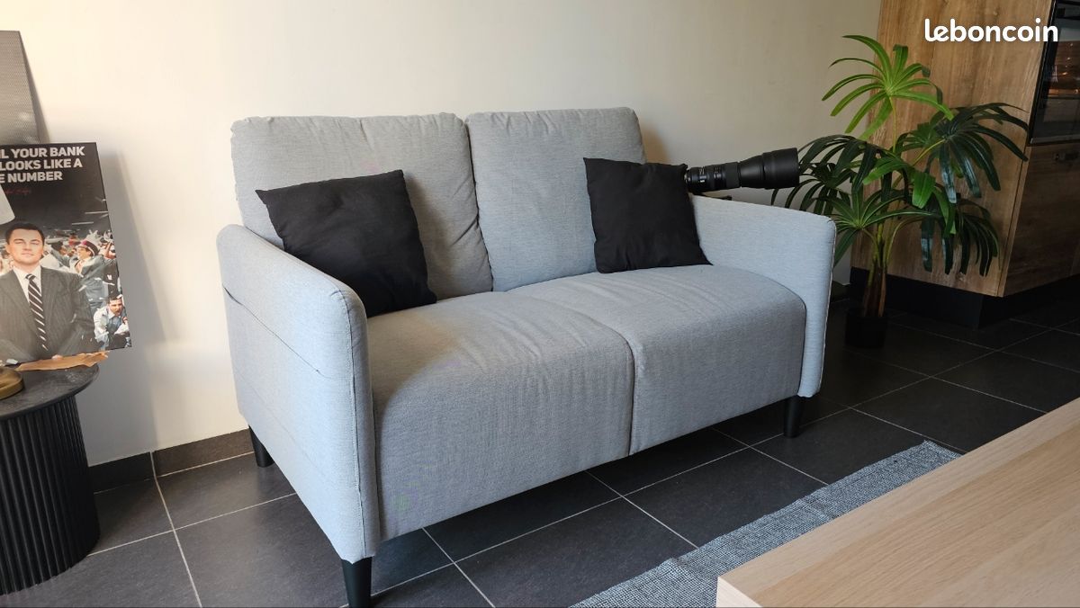Ensemble canapé 2 places et petite table basse Ikea (image 3)