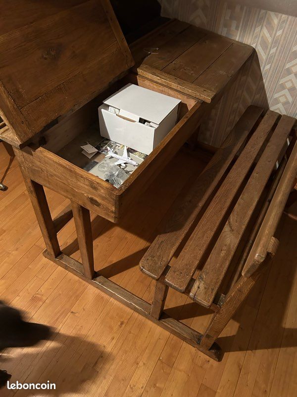 Table ancienne d’écolier (image 3)