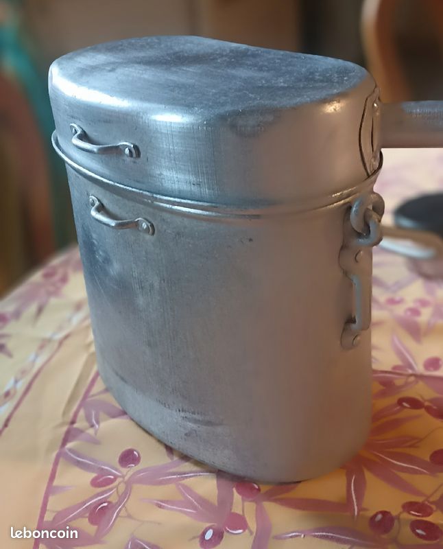 Gamelle militaire aluminium (image 1)