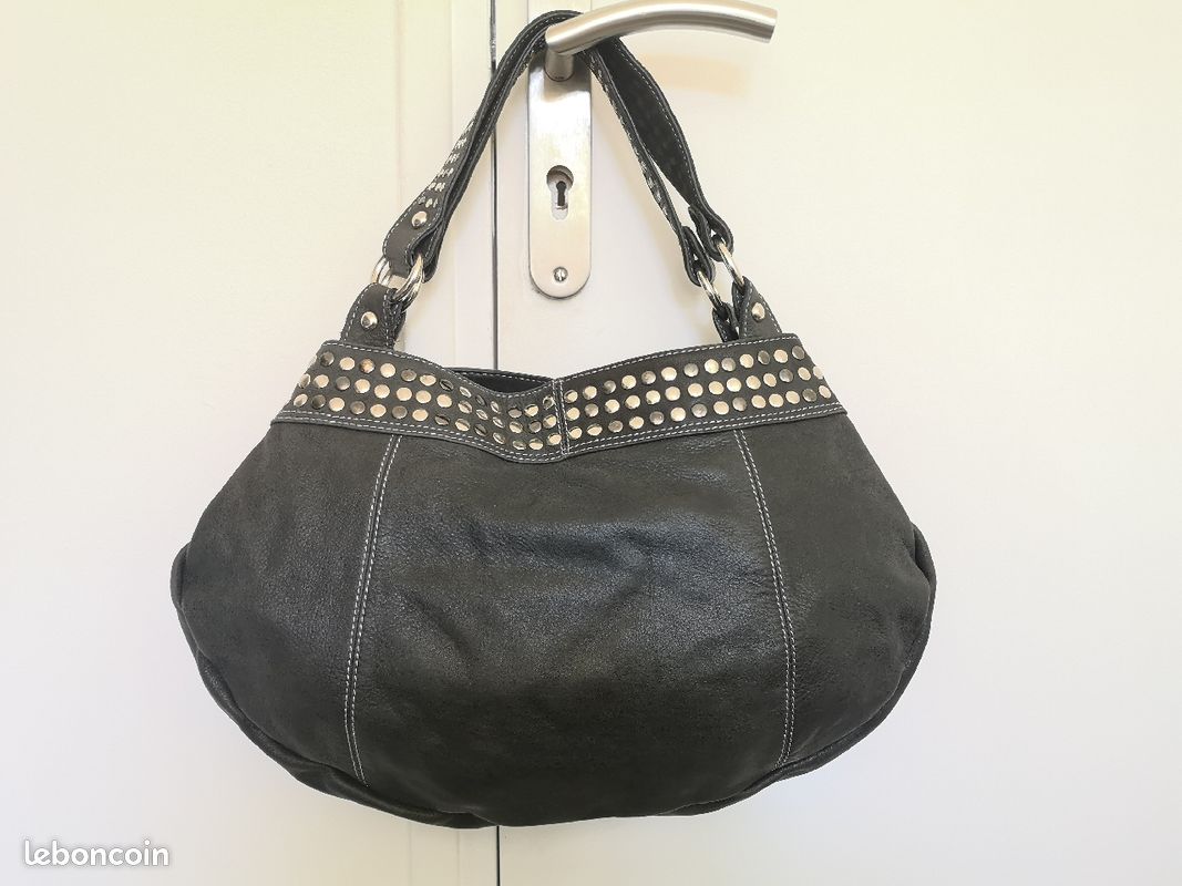 Sac en cuir clouté Caroll (image 2)