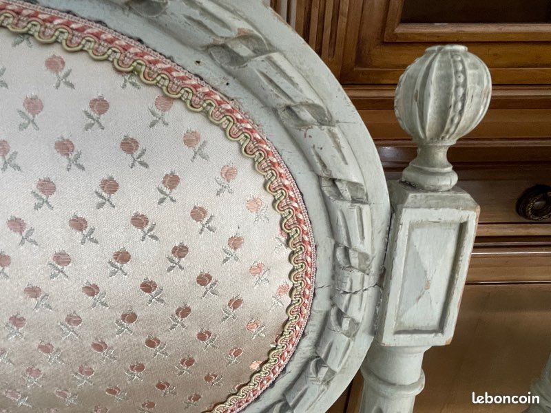 Salon Marie-Antoinette (image 4)