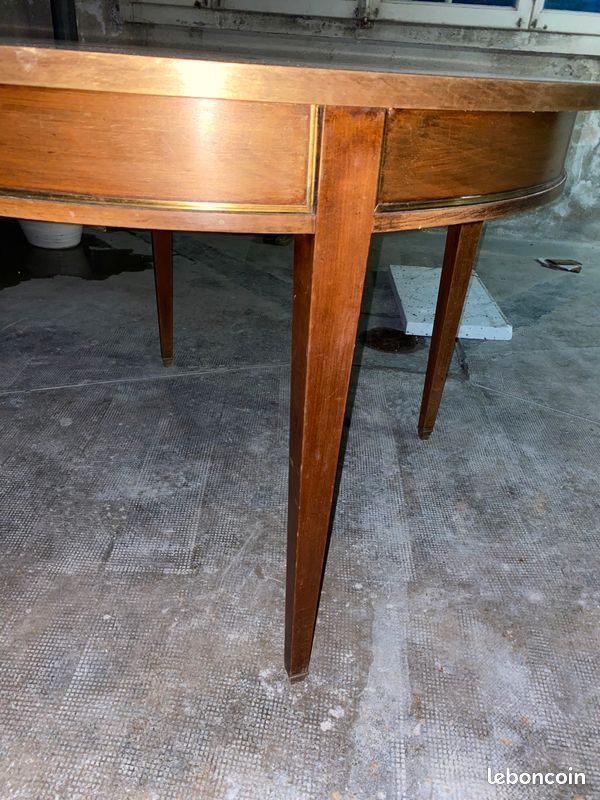 ✨ Table ronde ancienne en bois massif – Style Louis-Philippe – Authentique et élégante ✨ (image 3)