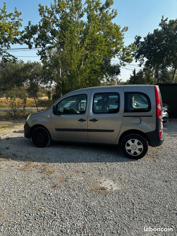 Kangoo 2 embrayage hs 410km roulait (image 1)