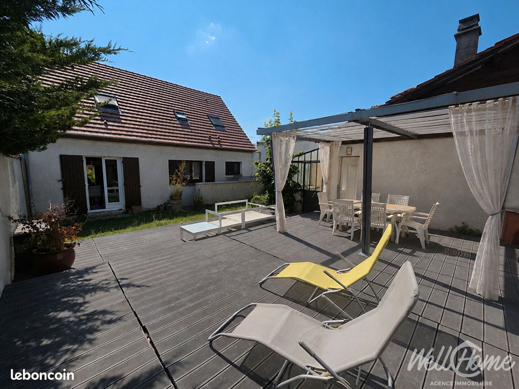 Maison 6 pièces 110 m² · à Saint-Ouen-l'Aumône · 110 m² · 349 000 €