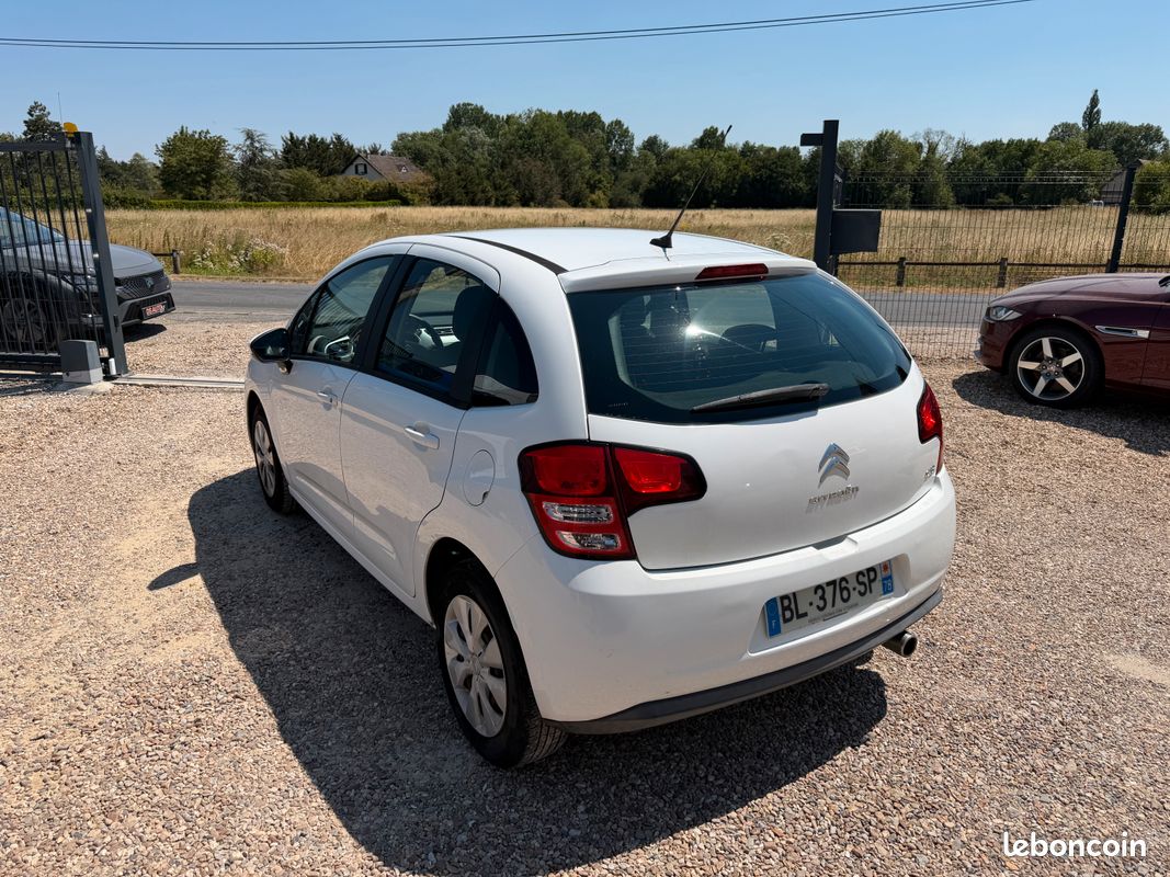 CITROEN C3 II 1.4 HDI 70 FAP CONFORT Garantie 6 mois 195100km prix 4490e (image 3)