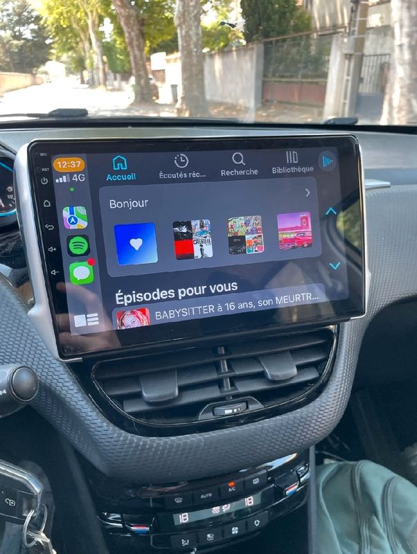 Installation Carplay Android Auto sans fil Peugeot 208