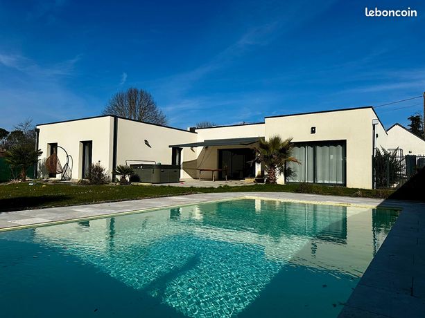 Maison 4 pièces 250 m²
